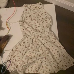 Copper Key Floral White Middle Length Dress, Size Small